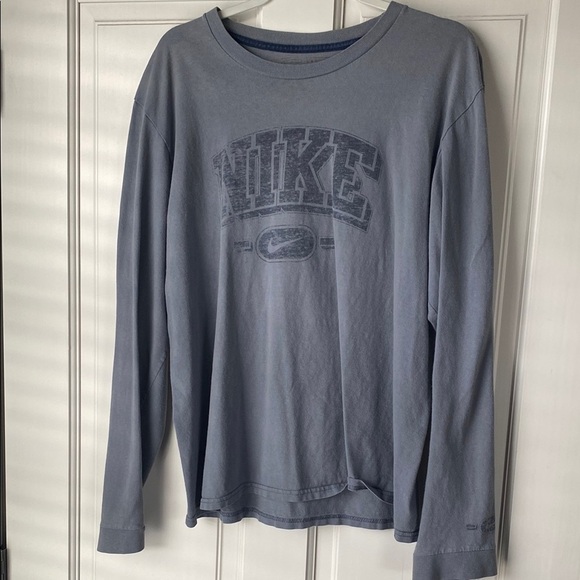 Nike Men's Blue Long Sleeve Shirt Vintage - large - Picture 1 of 6